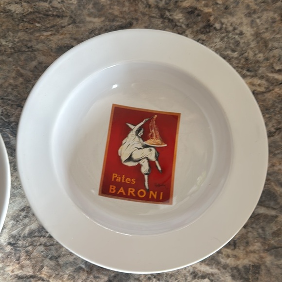 Pottery barn vintage posters spaghetti bowls set - Picture 3 of 4